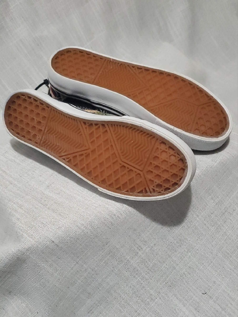 Tropical Floral Slip-On Tapestry Look Canvas Sneakers - Picture 5 of 5